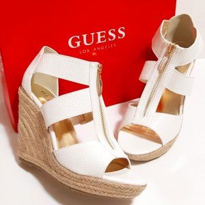 GUESS "Lora" zip-front espadrille